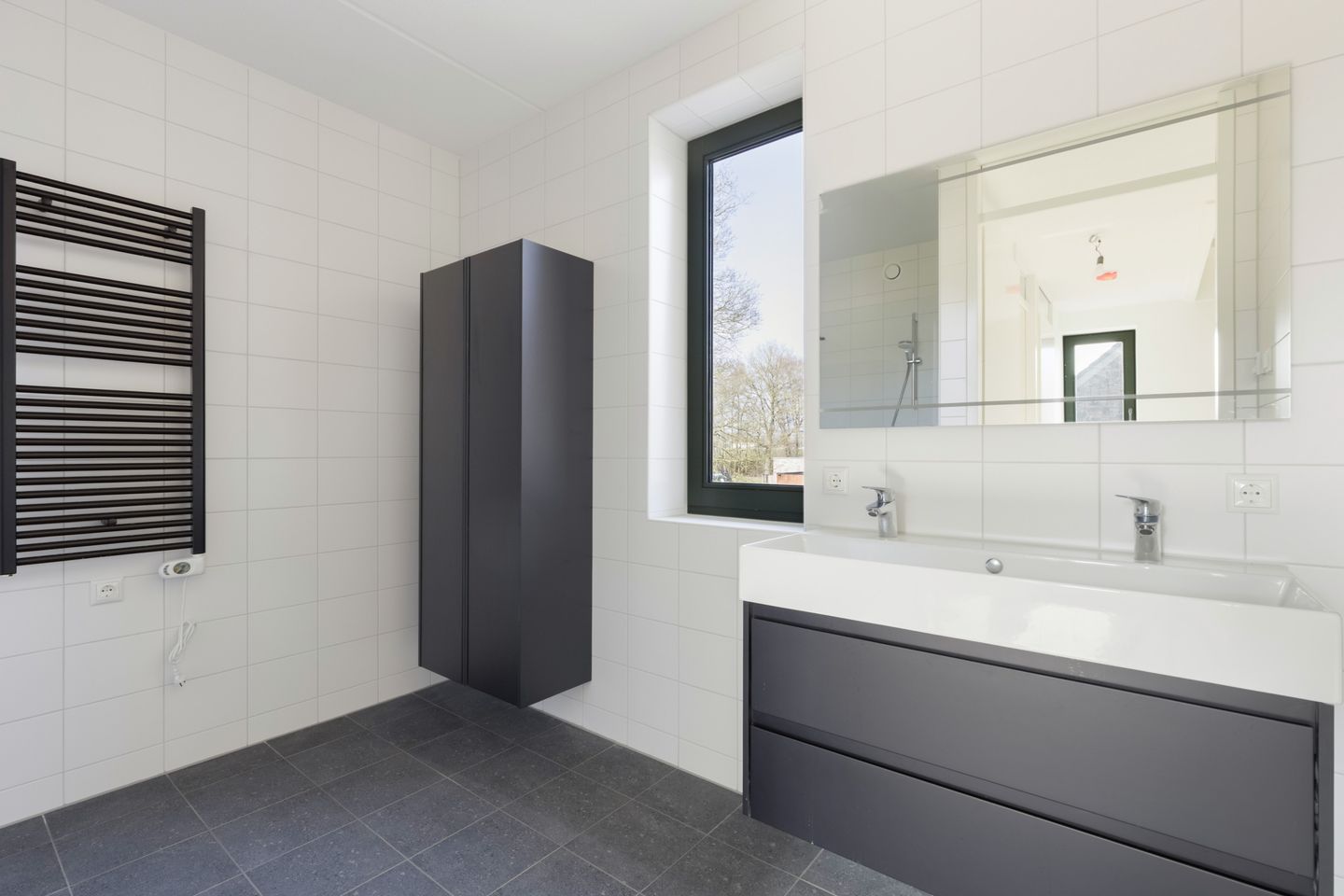 Photo 19 of Teunisbloem 13