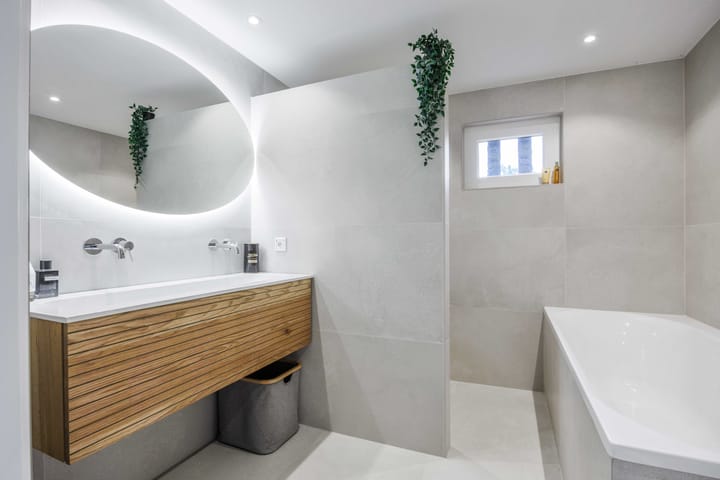 Photo 3 of Troelstraweg 11