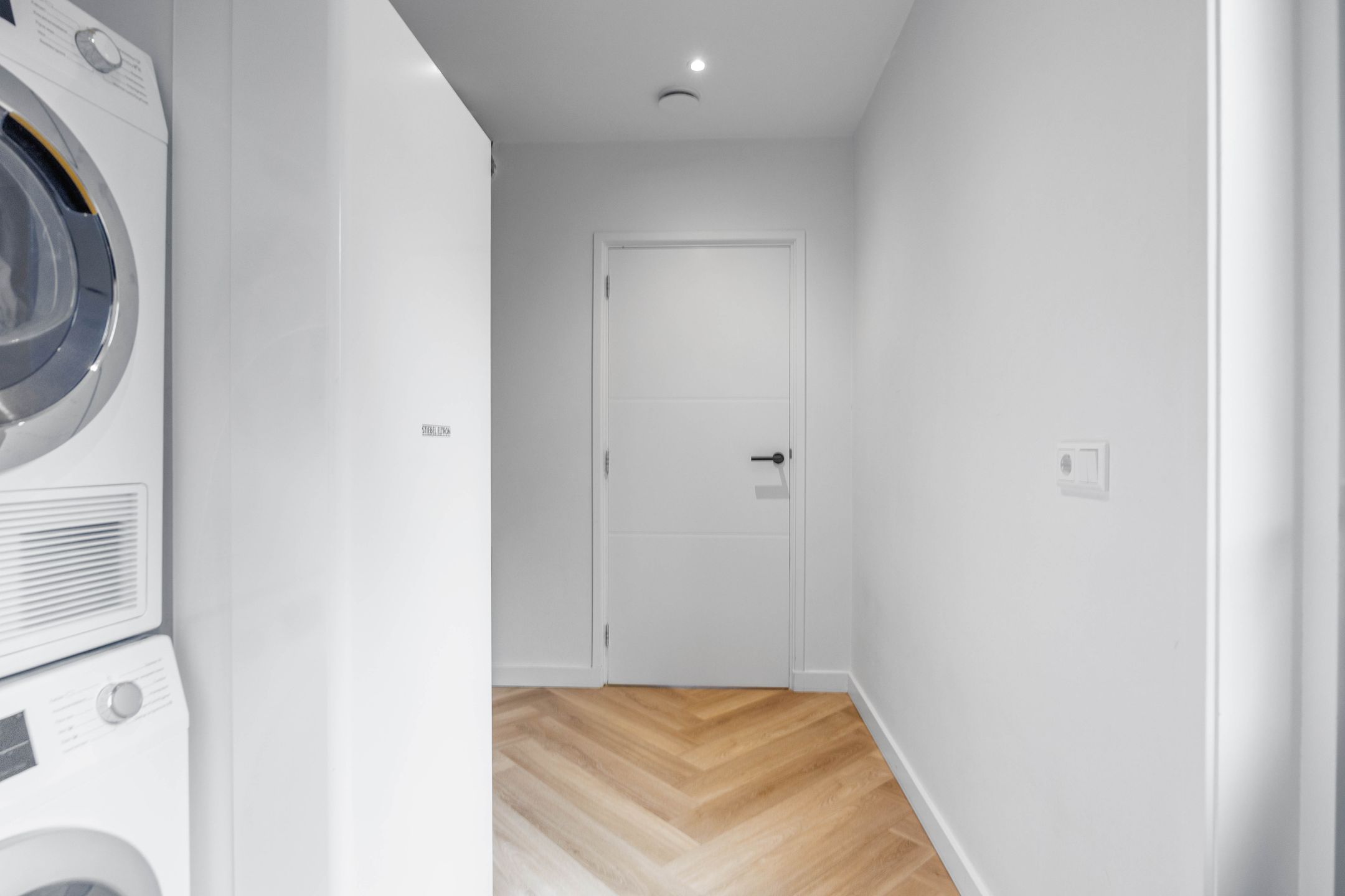 Foto 21 van Troelstraweg 11