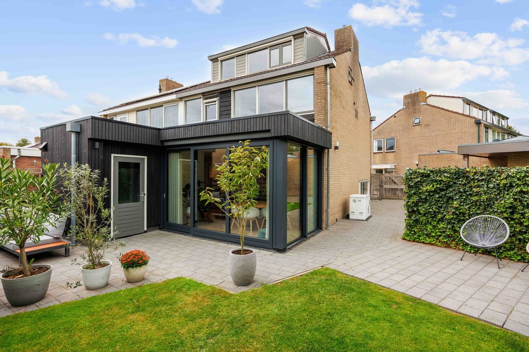 Foto 46 van Troelstraweg 11