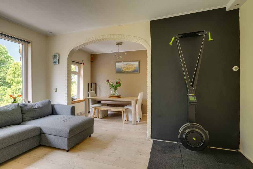 Photo 11 of Prins Bernhardlaan 66