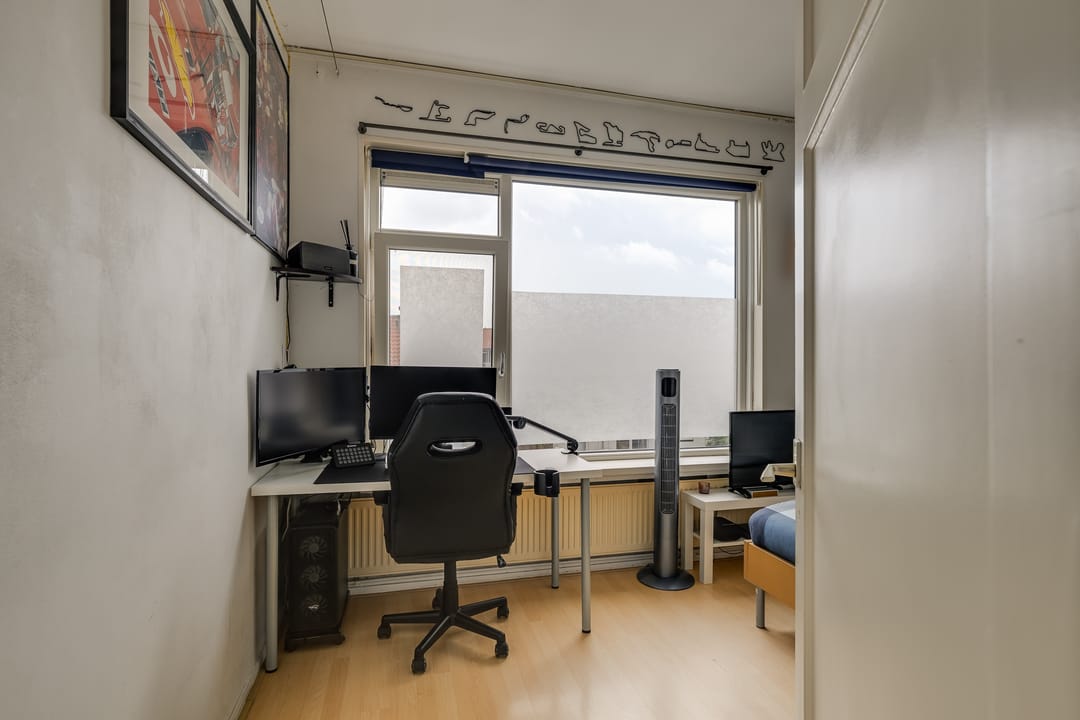 Photo 16 of Prins Bernhardlaan 66