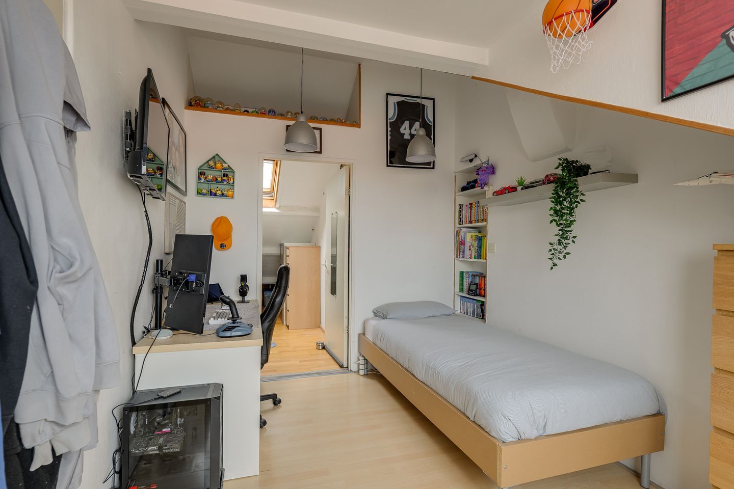 Photo 25 of Prins Bernhardlaan 66