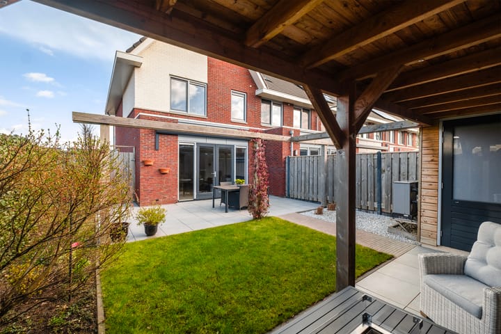 Foto 5 van Het Melkmeisje 2