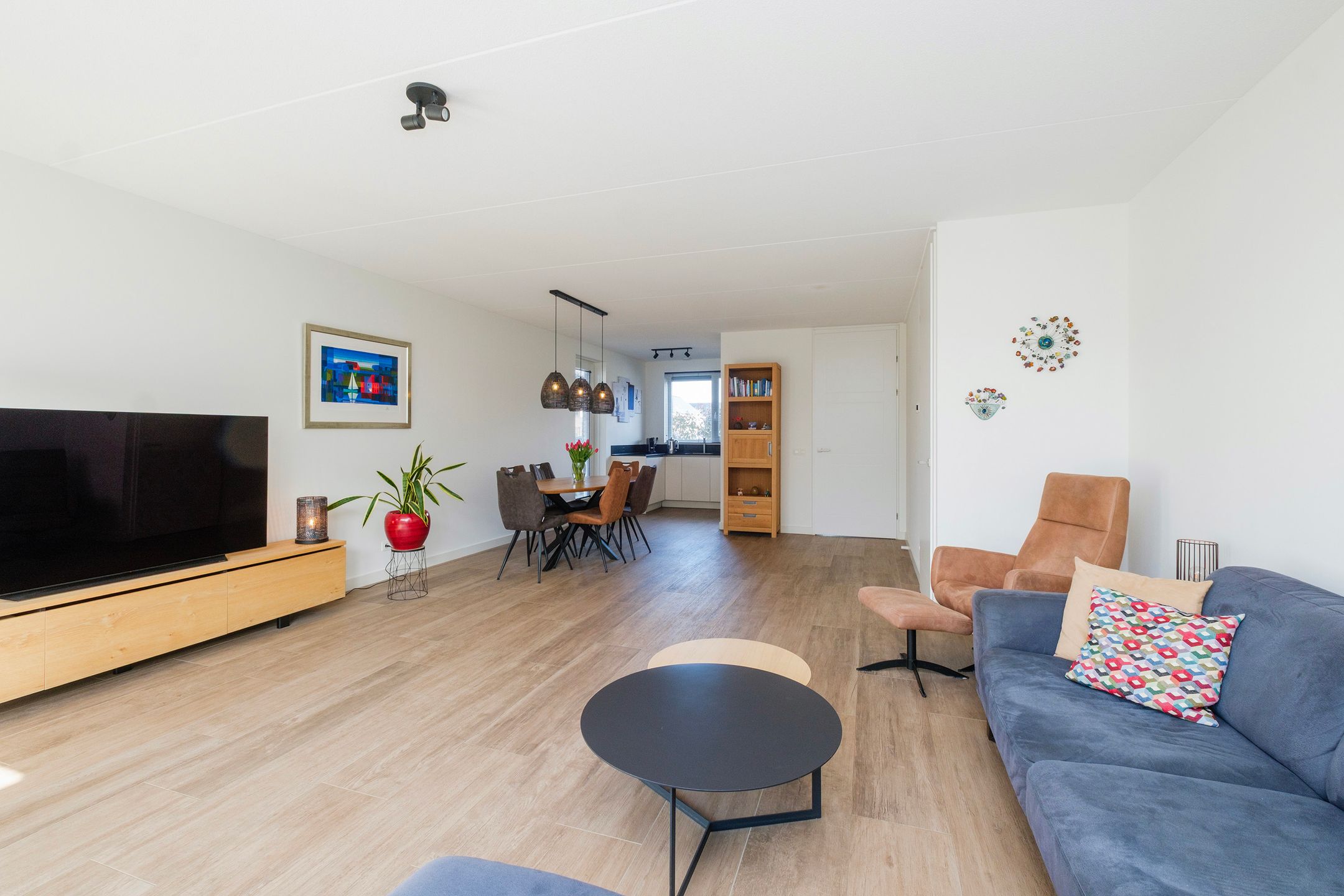 Foto 9 van Het Melkmeisje 2