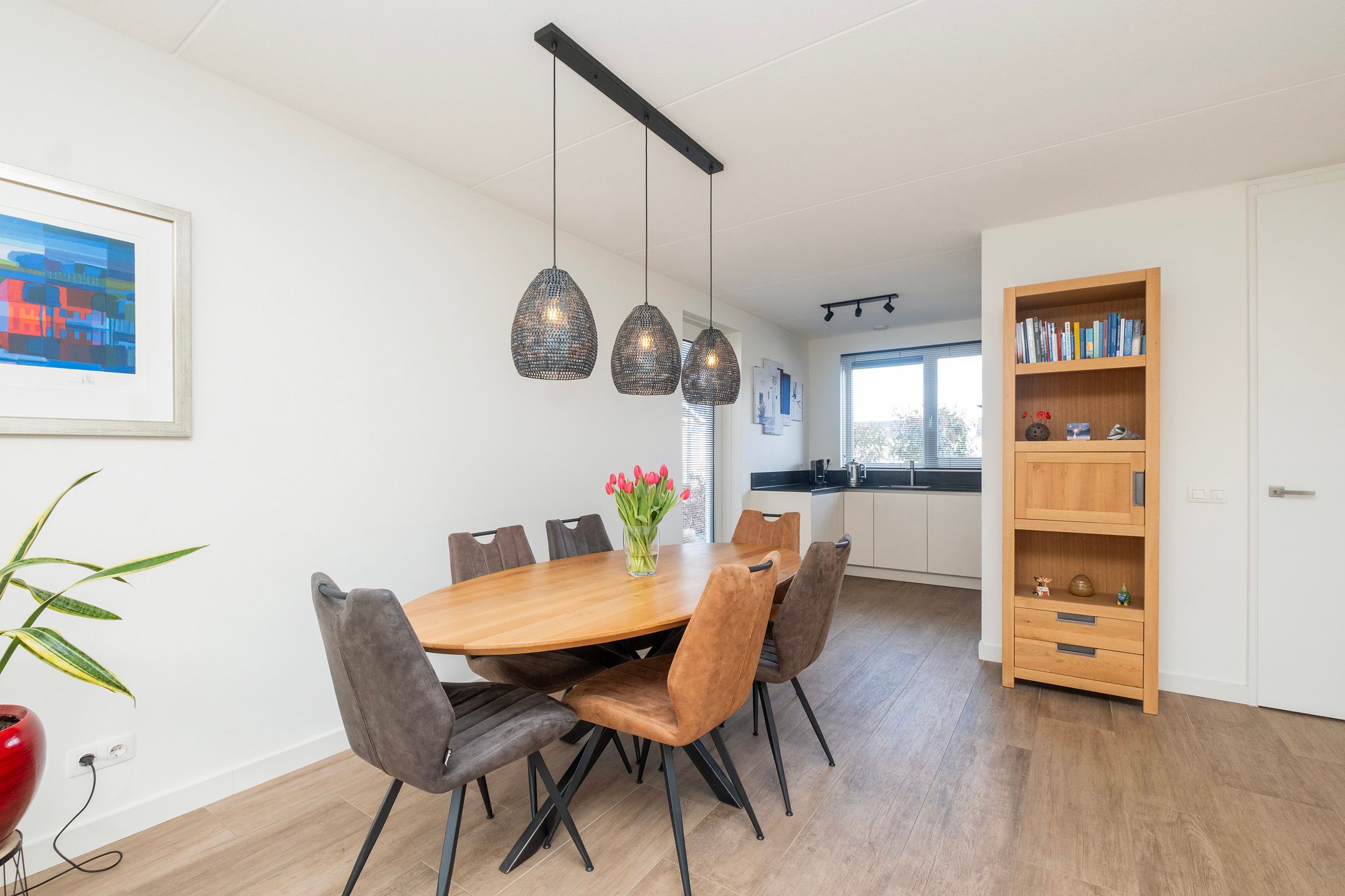 Foto 12 van Het Melkmeisje 2