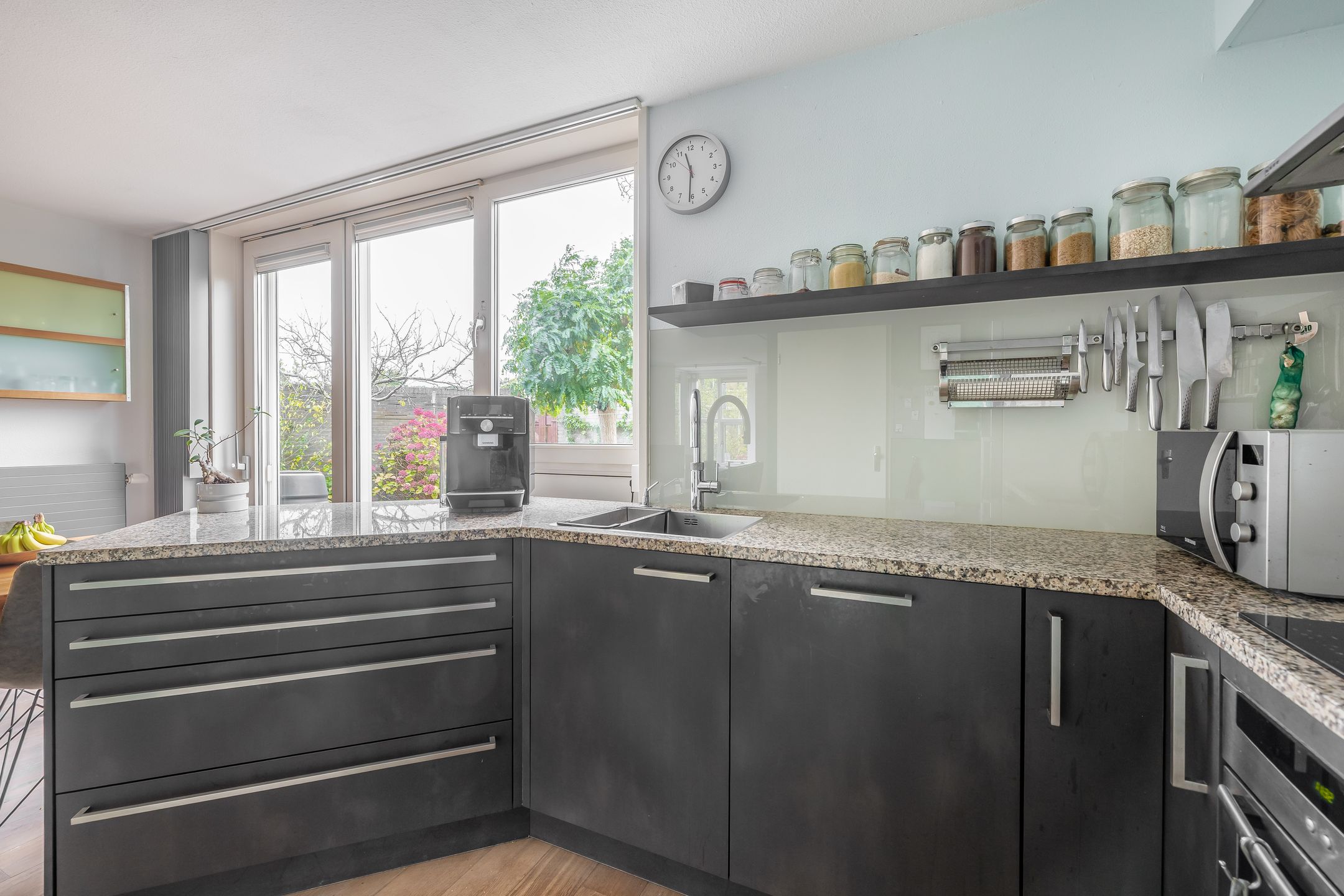 Foto 9 van Couperinstraat 1