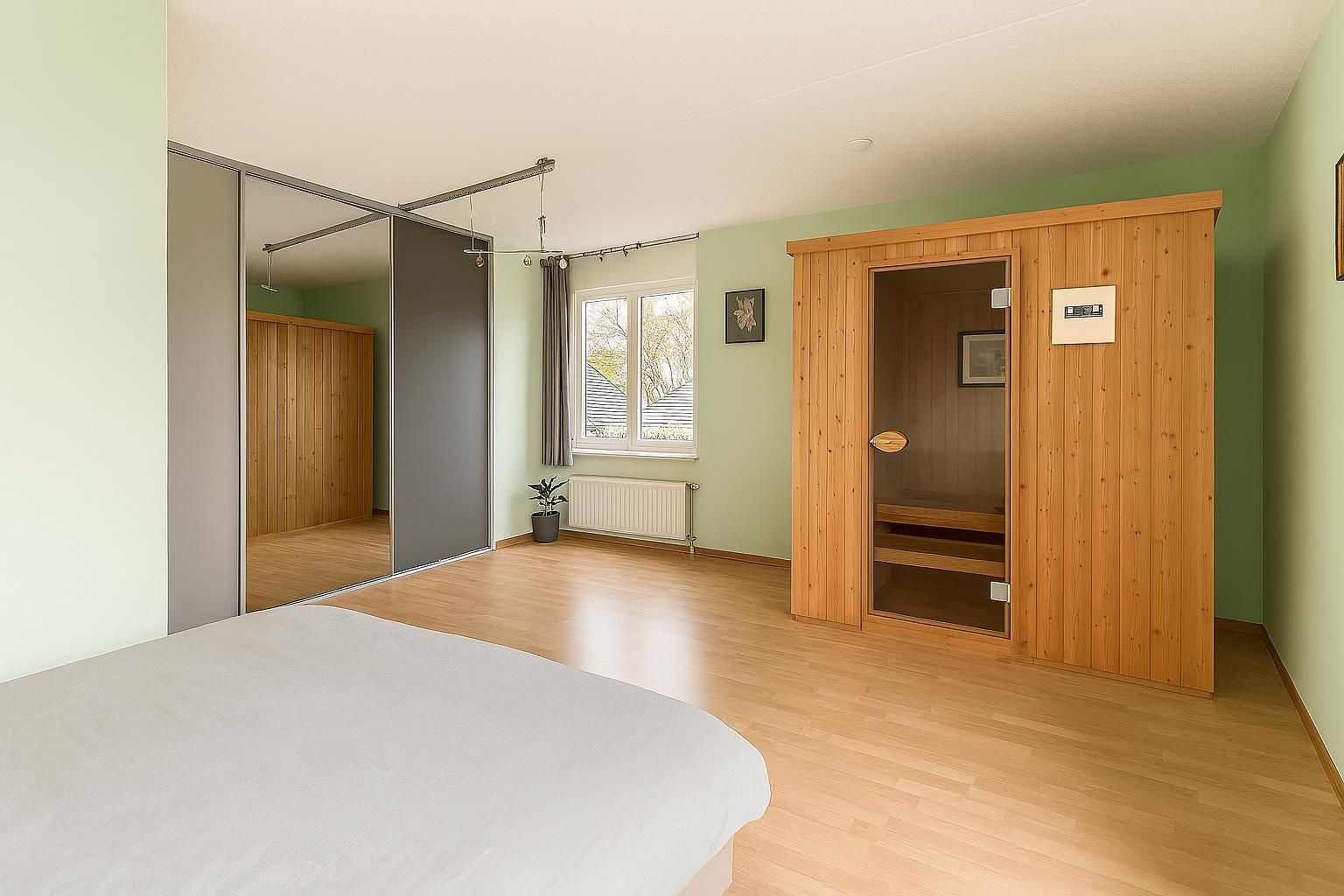 Foto 27 van Couperinstraat 1