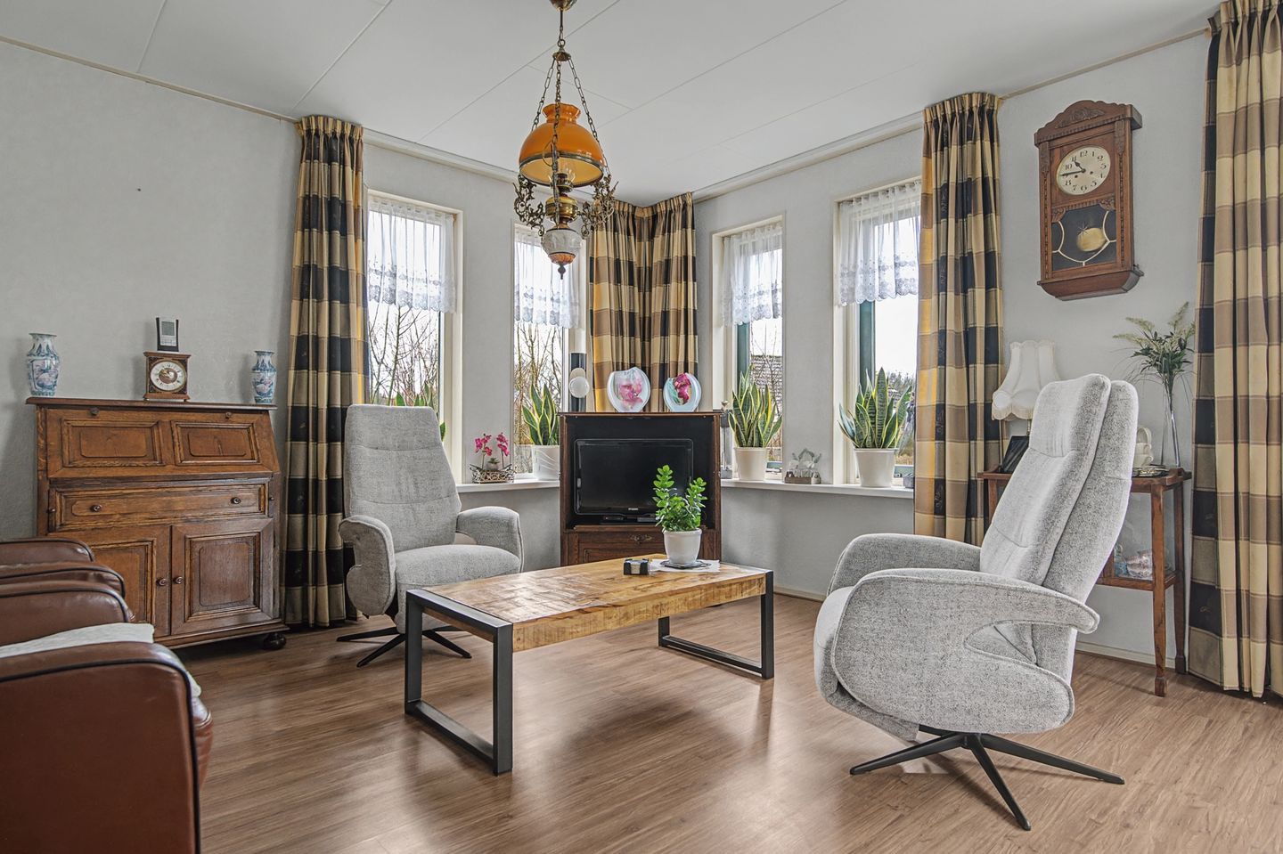 Foto 10 van de Hare 80