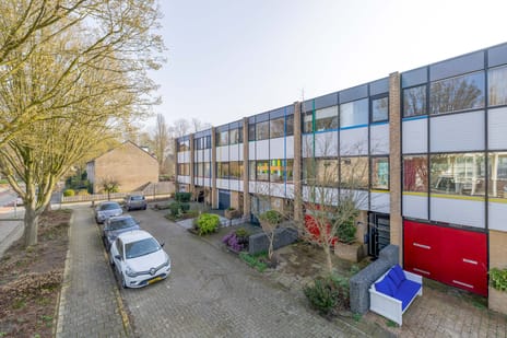 undefined main image