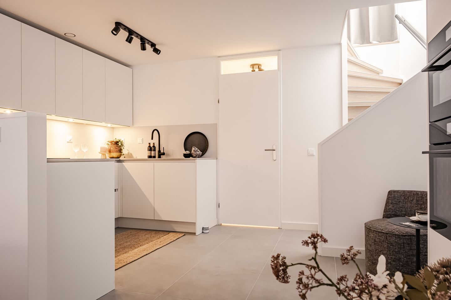 Modernized Maisonnette with Sunny Balcony and Rooftop Terrace in Haarlem Center — 12