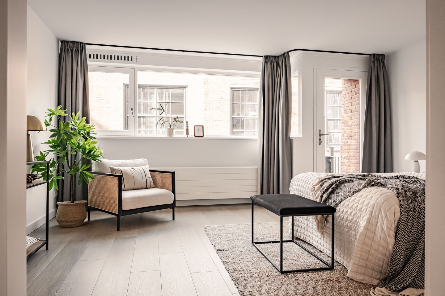Modernized Maisonnette with Sunny Balcony and Rooftop Terrace in Haarlem Center — 27