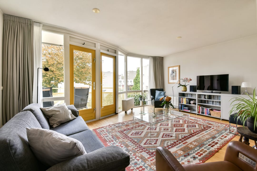 Spacious Family Home with Garage near Vlaardingse Vaart — 13