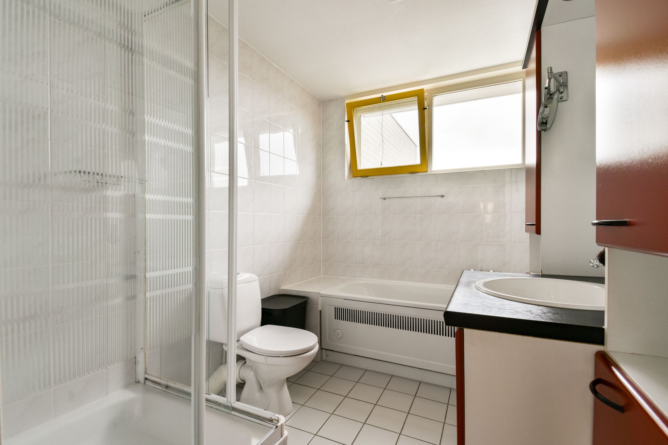 Spacious Family Home with Garage near Vlaardingse Vaart — 21