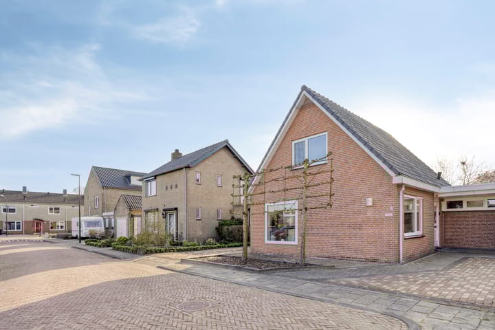 Photo 4 of Cornelis Oomestraat 44