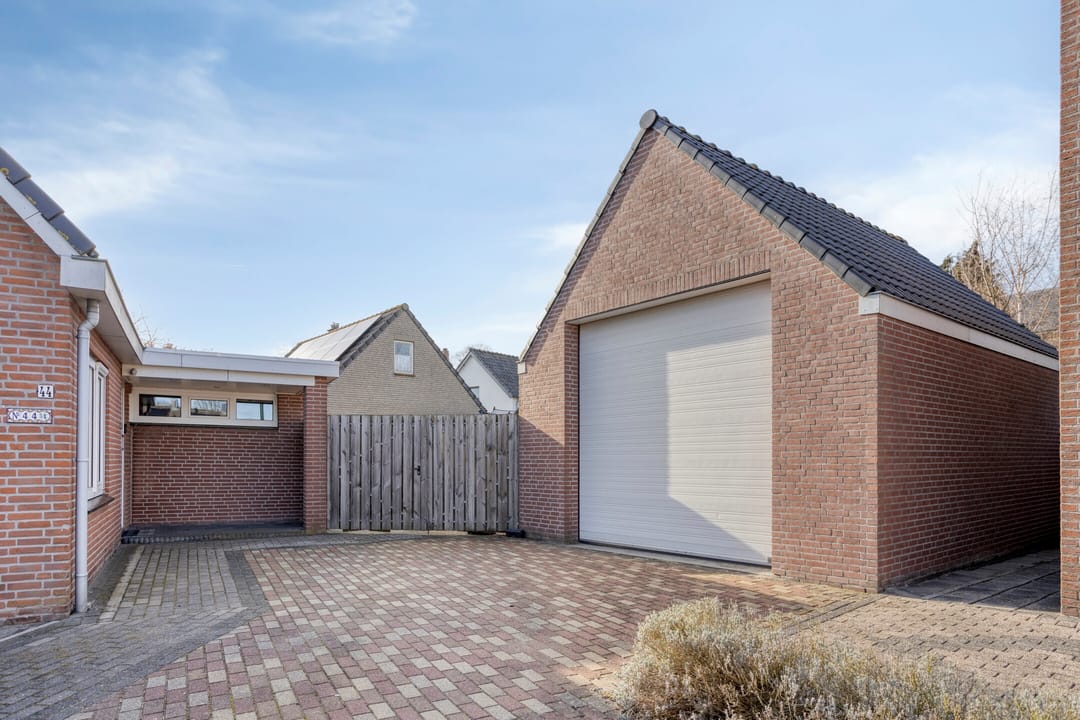 Photo 38 of Cornelis Oomestraat 44