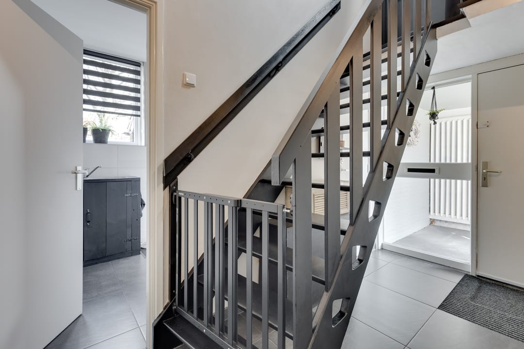 Photo 28 of Surinamestraat 6