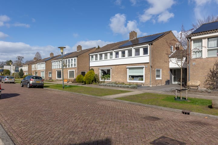 Foto 3 van Surinamestraat 6