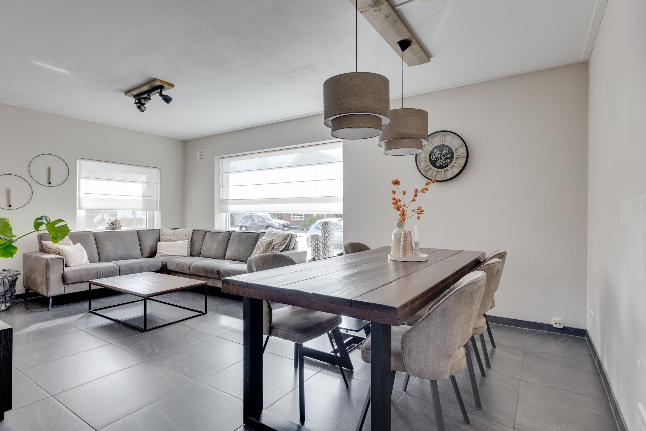 Photo 15 of Surinamestraat 6