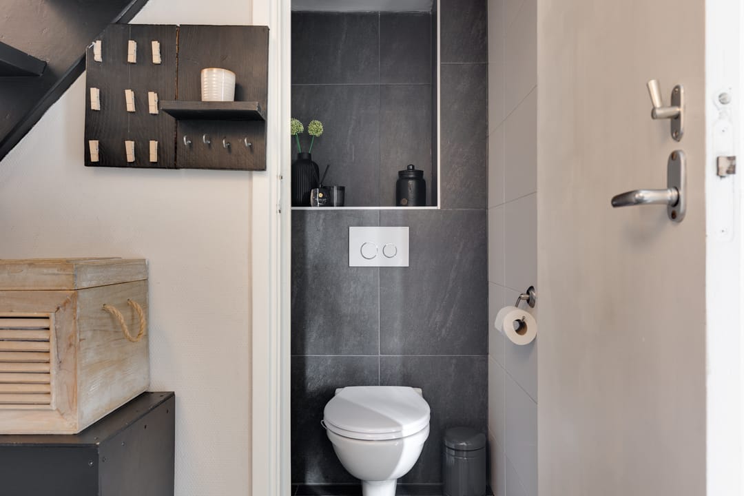 Photo 26 of Surinamestraat 6