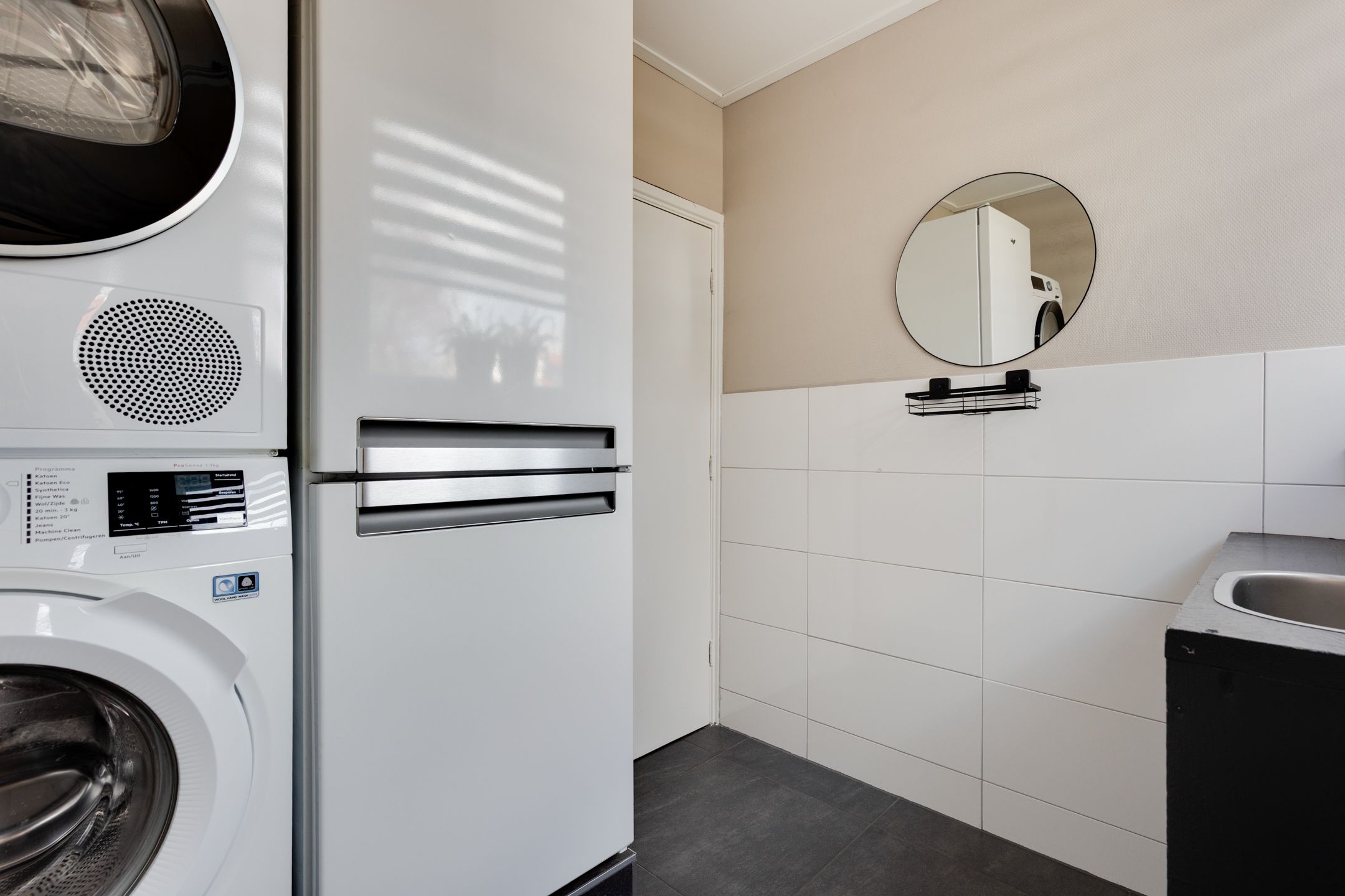 Photo 30 of Surinamestraat 6