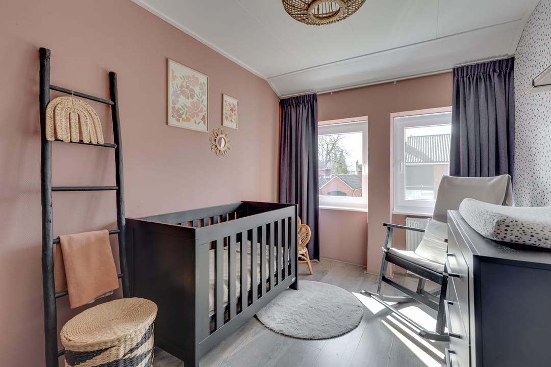 Photo 37 of Surinamestraat 6