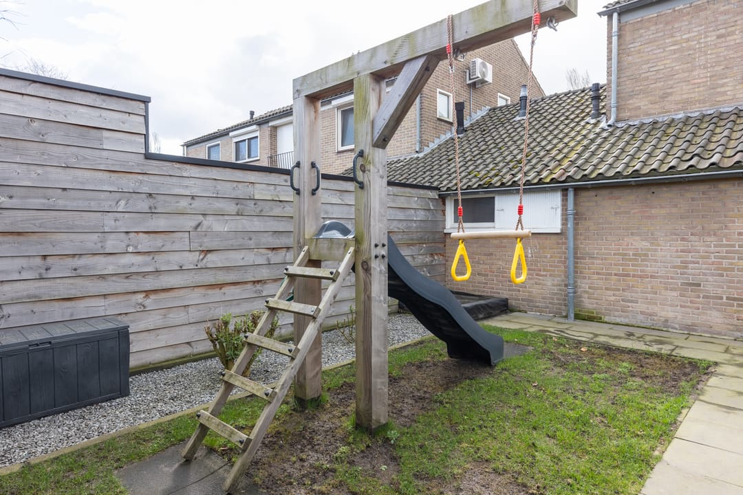 Photo 52 of Surinamestraat 6