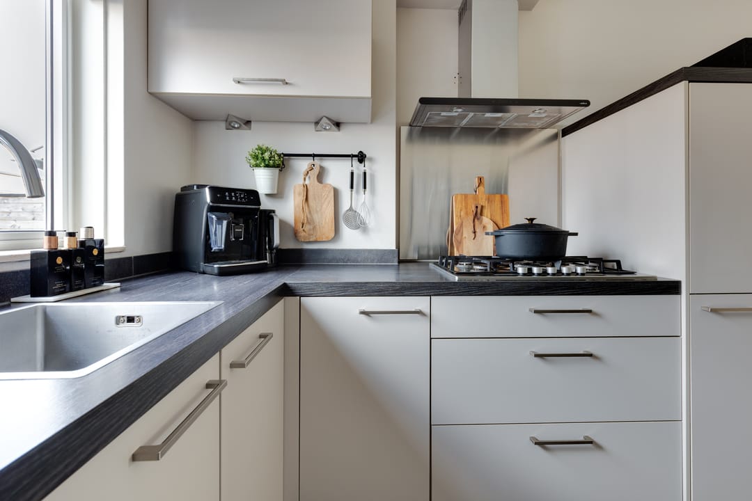 Photo 23 of Surinamestraat 6