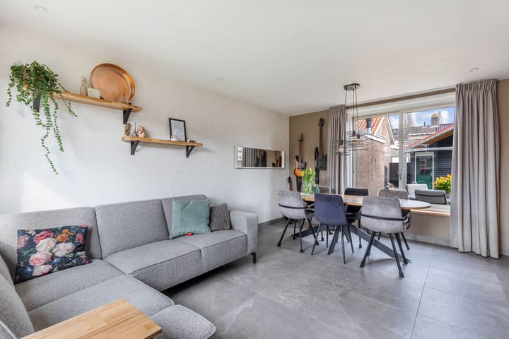 Foto 2 van Ruiterstraat 3