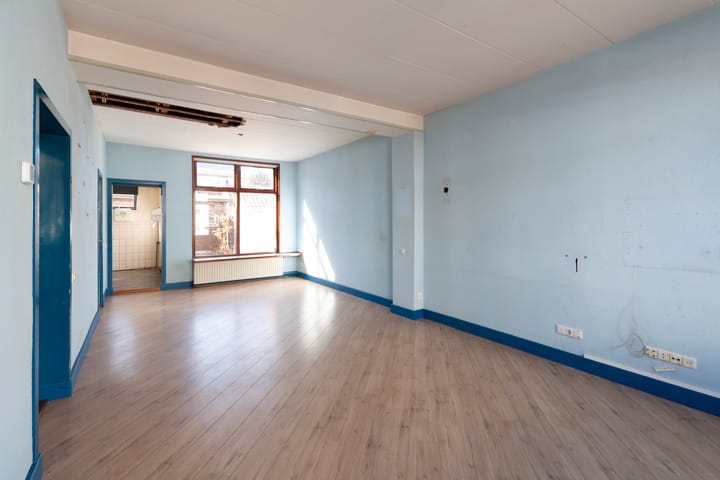 Photo 5 of Floris Schoutenstraat 18