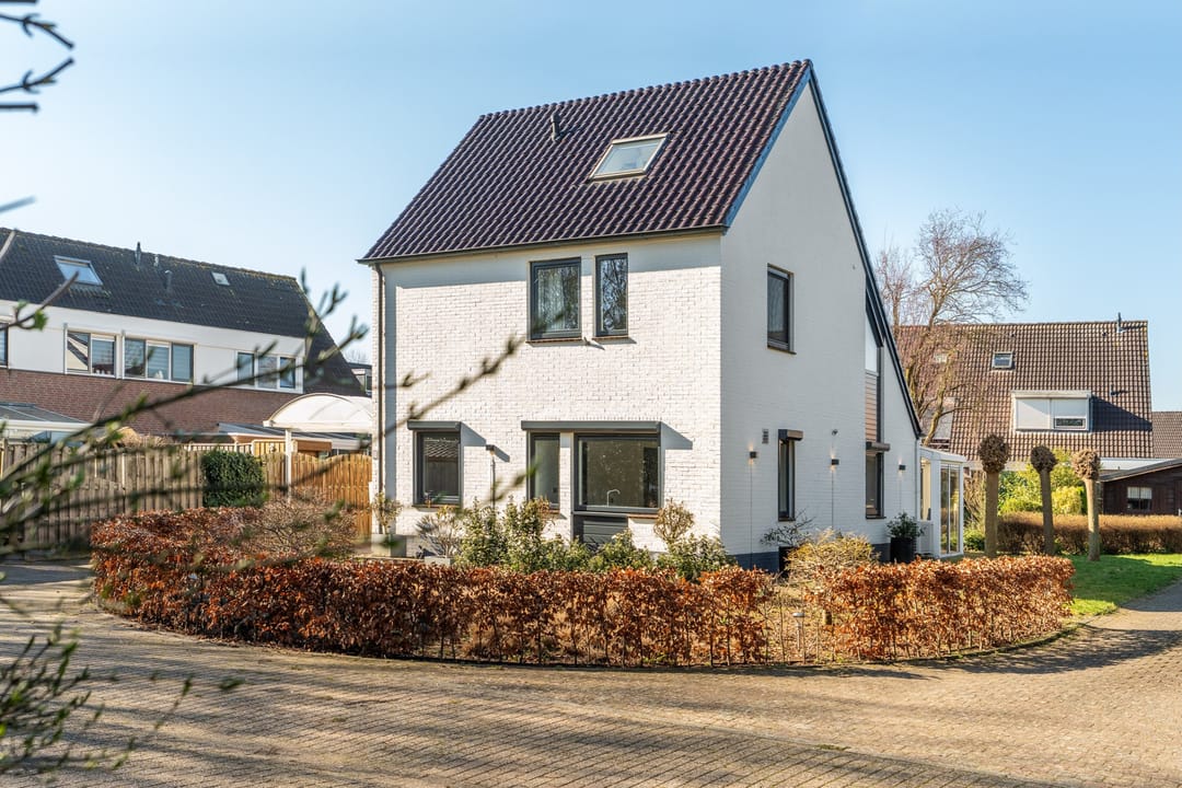 Photo 1 of Clusepad 1