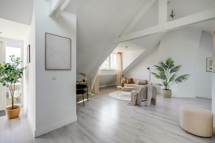 Photo 2 of Oudenoord 345-A