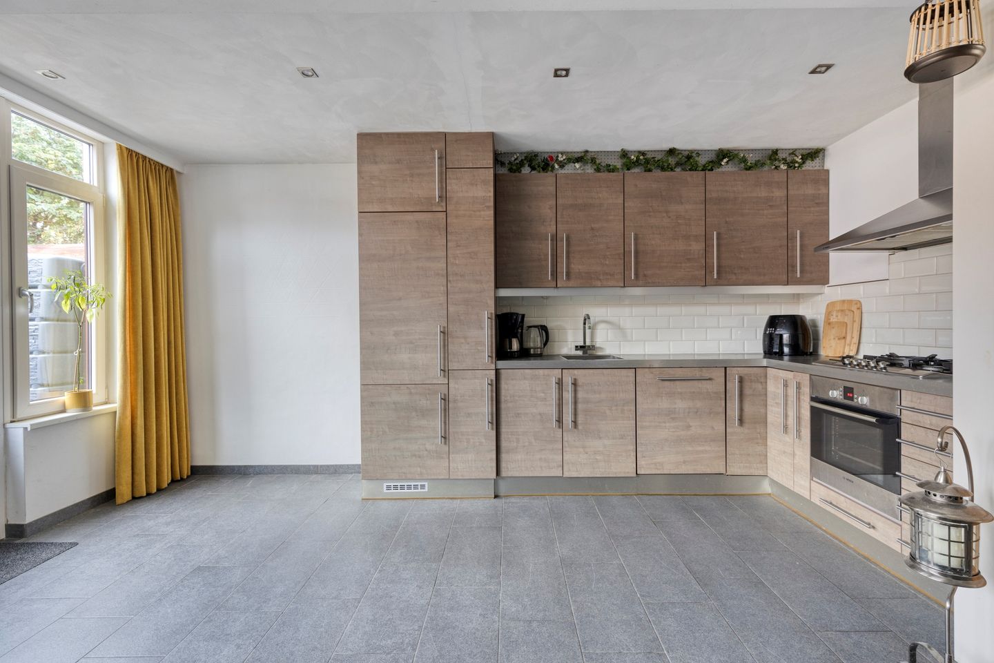 Move-in ready family home with solar panels and west-facing garden in Tilburg — 14