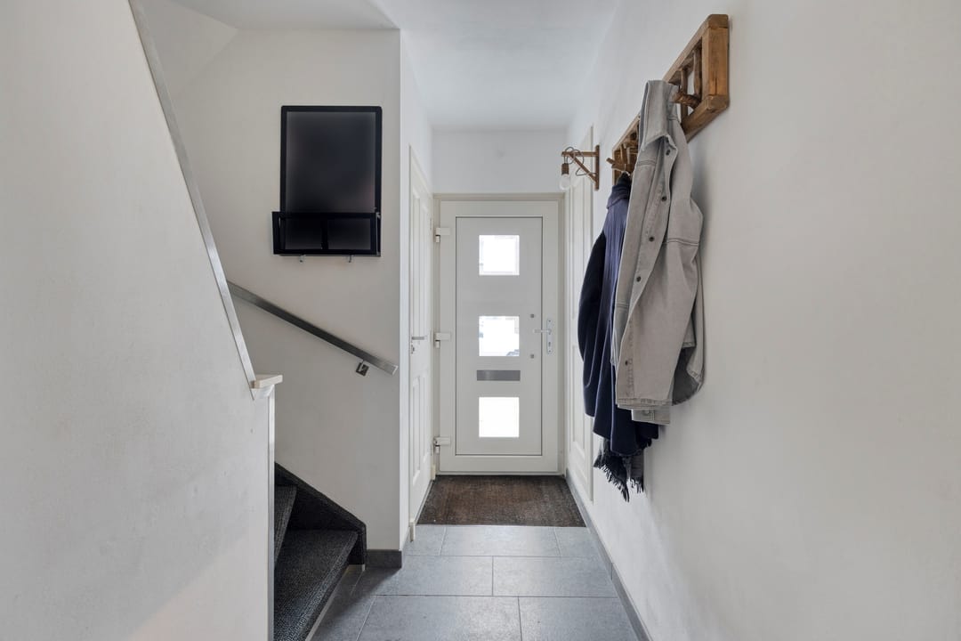 Move-in ready family home with solar panels and west-facing garden in Tilburg — 16