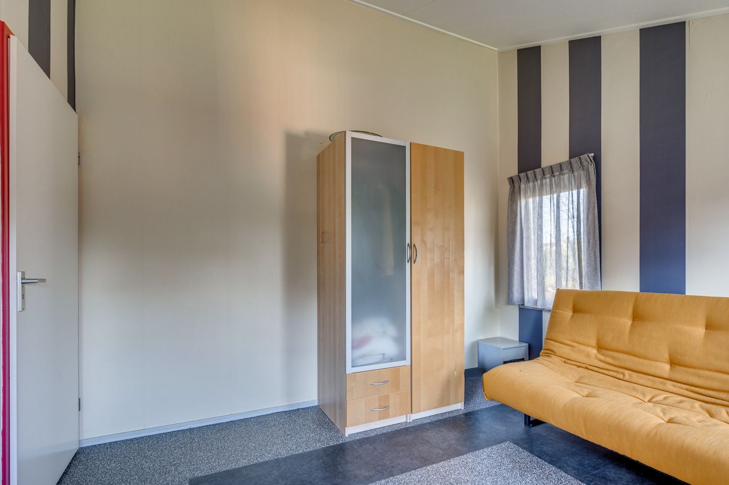 Spacious linked detached home with 4 bedrooms and large garden in Venlo 't Ven — 25