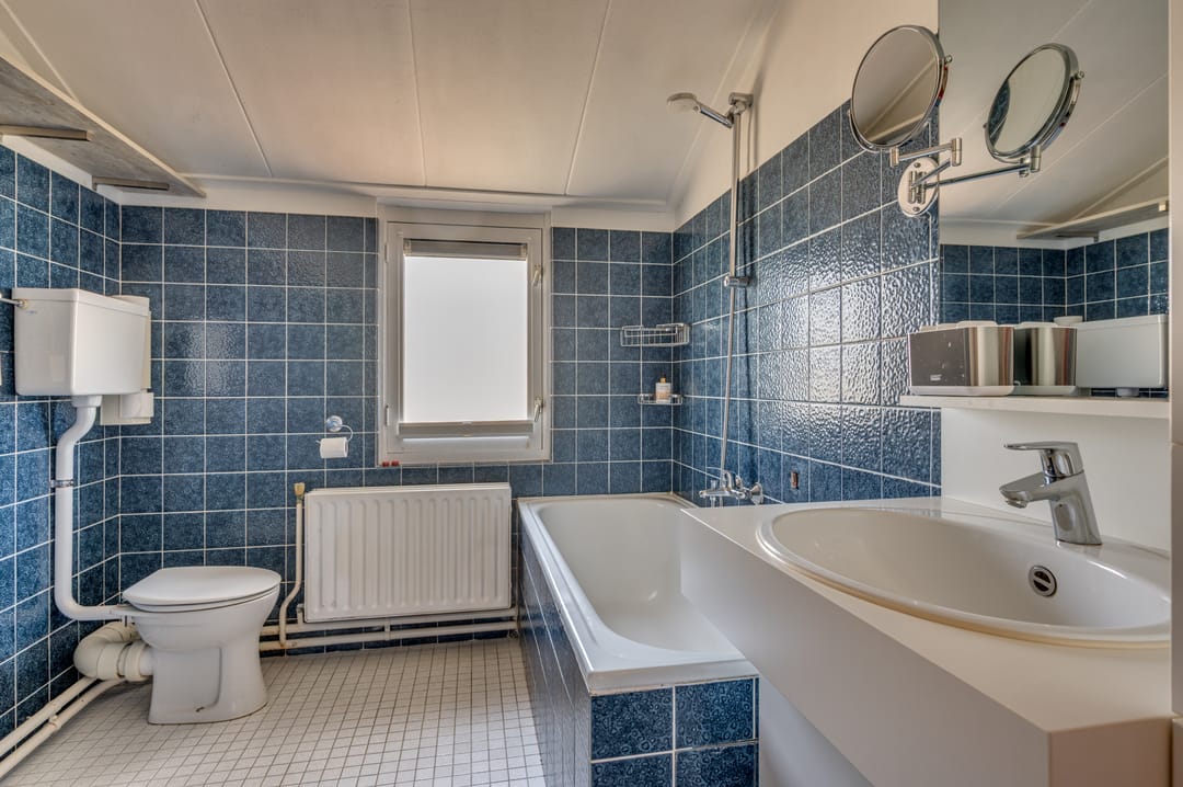 Spacious linked detached home with 4 bedrooms and large garden in Venlo 't Ven — 26