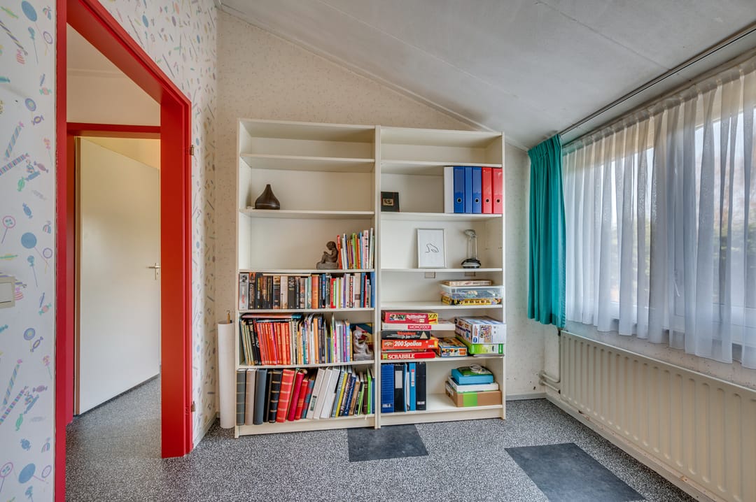 Spacious linked detached home with 4 bedrooms and large garden in Venlo 't Ven — 28