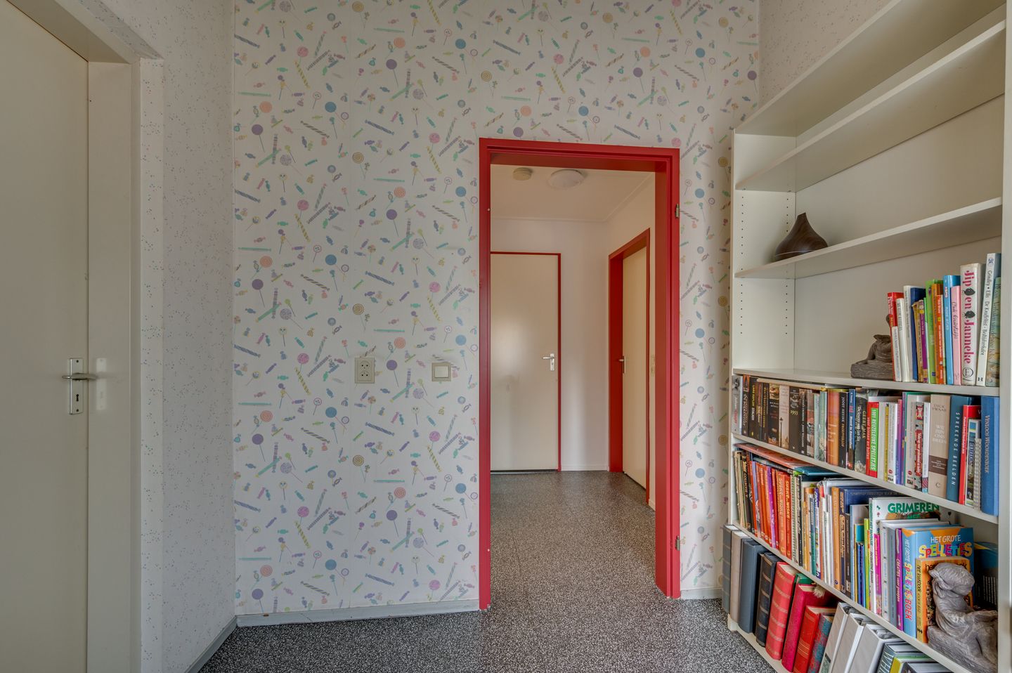 Spacious linked detached home with 4 bedrooms and large garden in Venlo 't Ven — 29