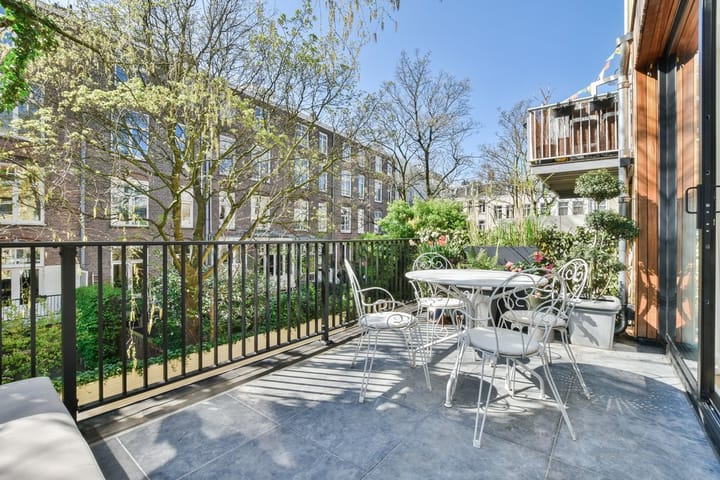 Photo 4 of Deymanstraat 16-1