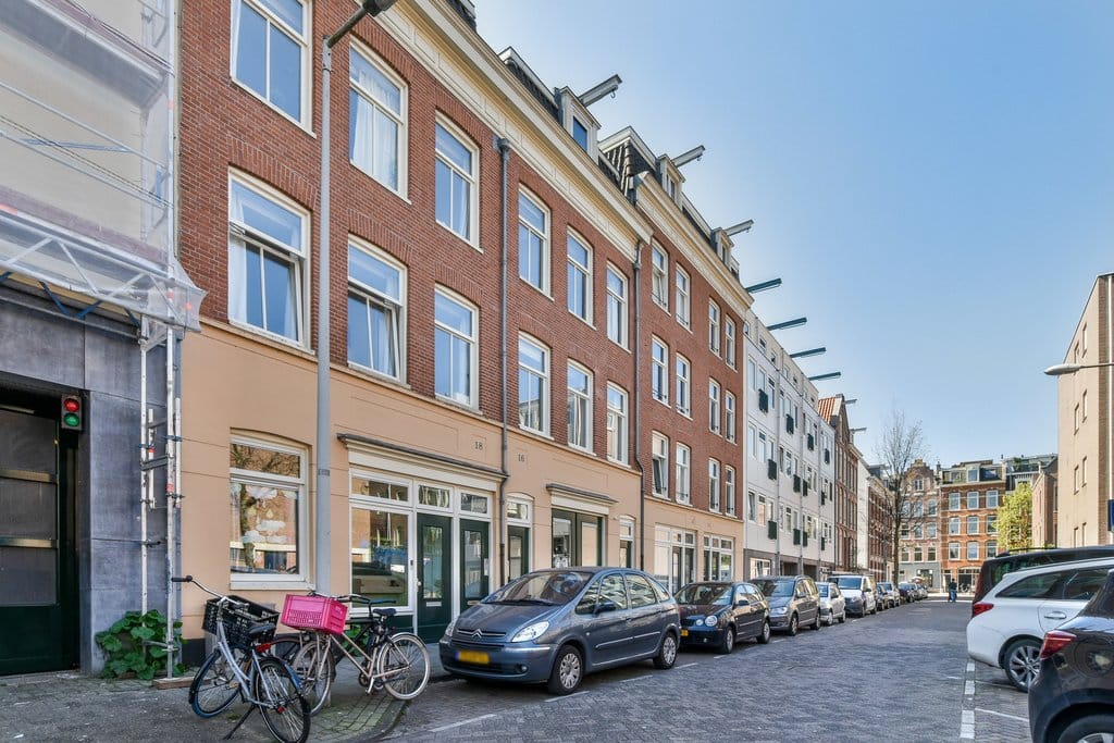 Photo 37 of Deymanstraat 16-1
