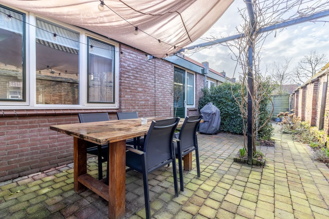 Photo 17 of Sint Rochusstraat 16