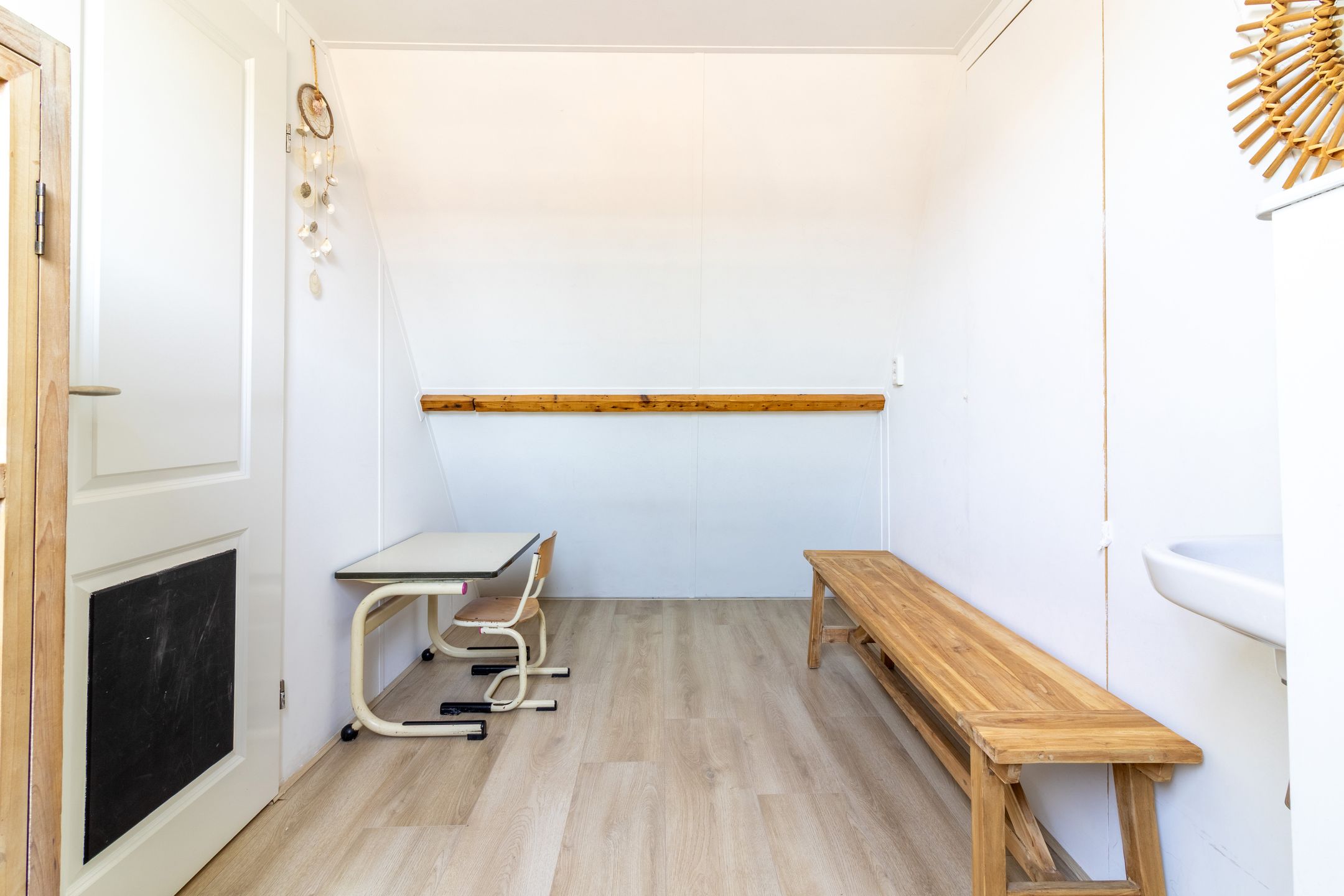 Photo 15 of Sint Rochusstraat 16