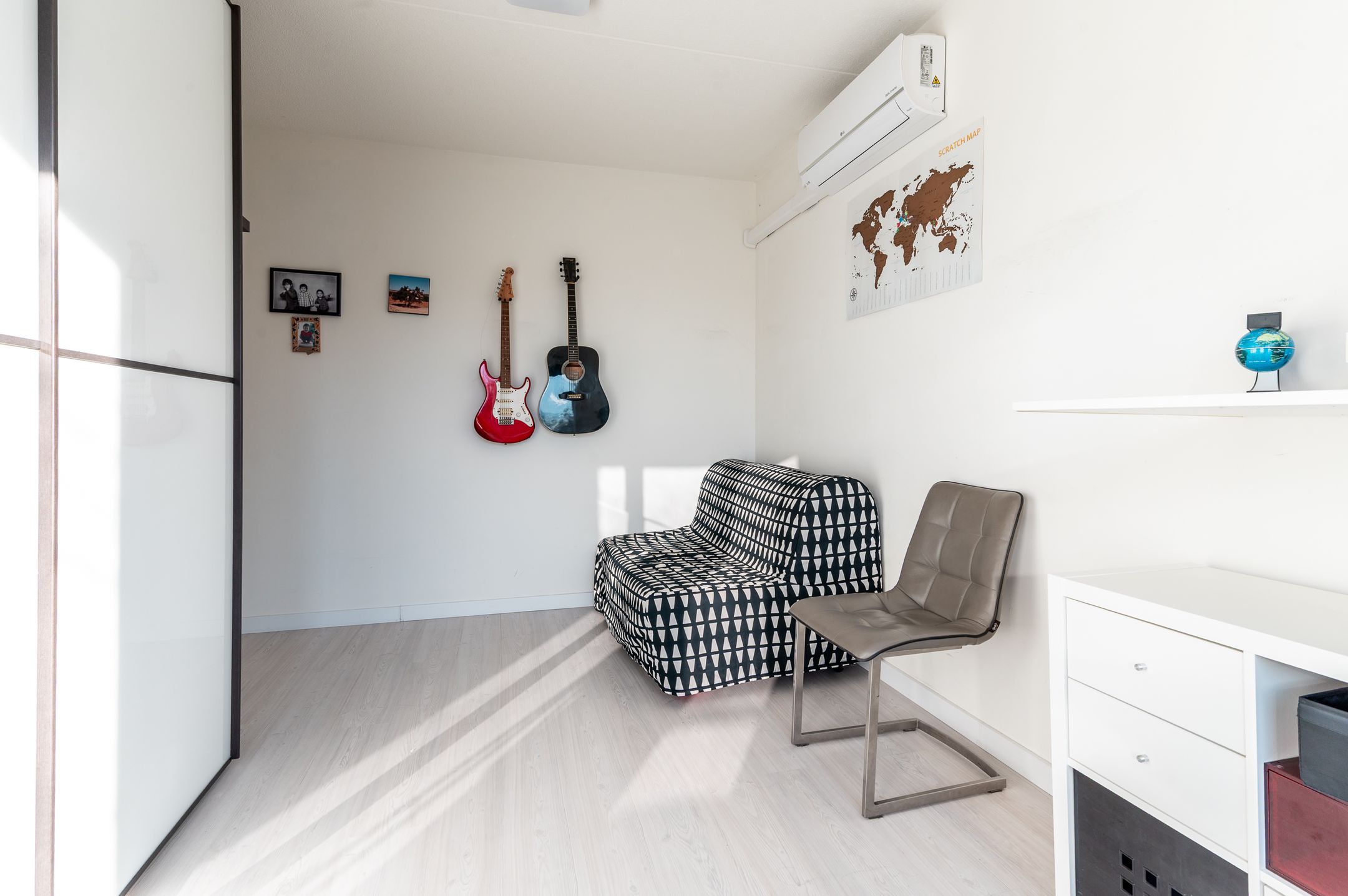 Foto 30 van Helmstok 33