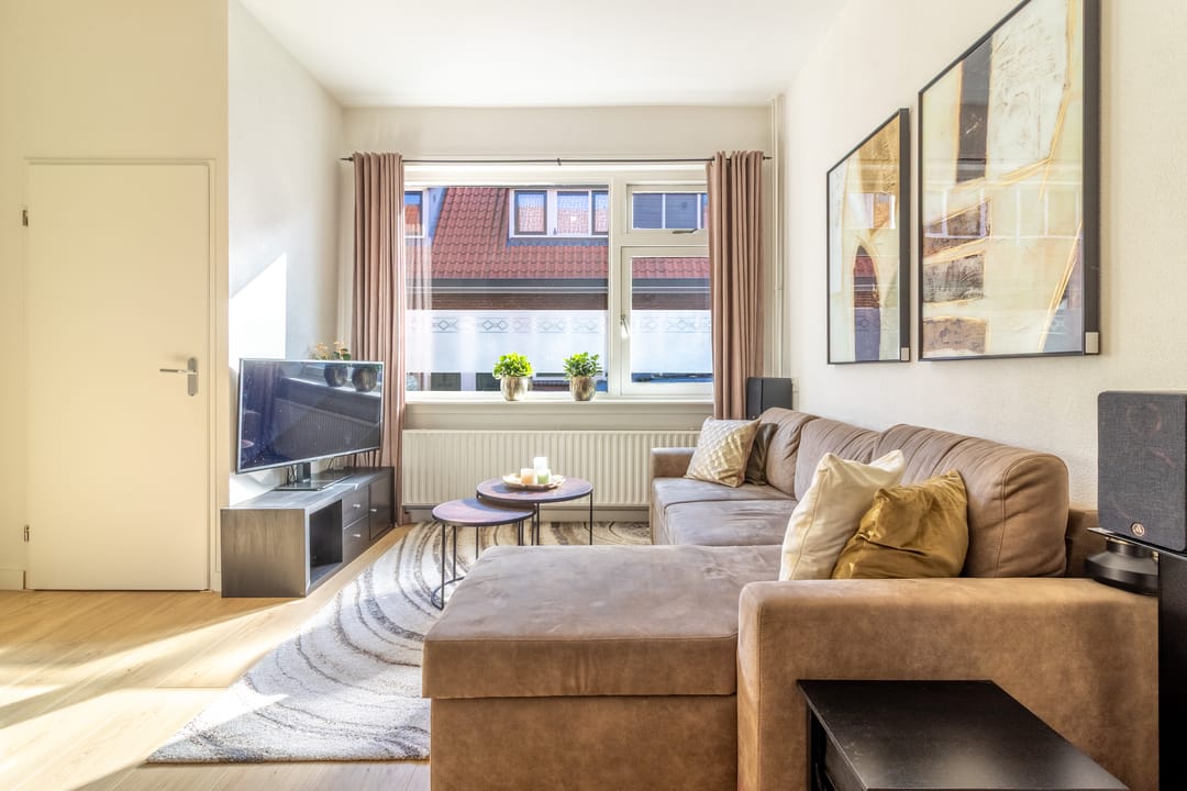 Photo 2 of Sint Rochusstraat 30