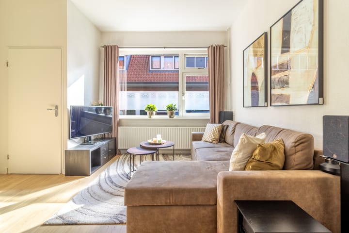 Photo 2 of Sint Rochusstraat 30