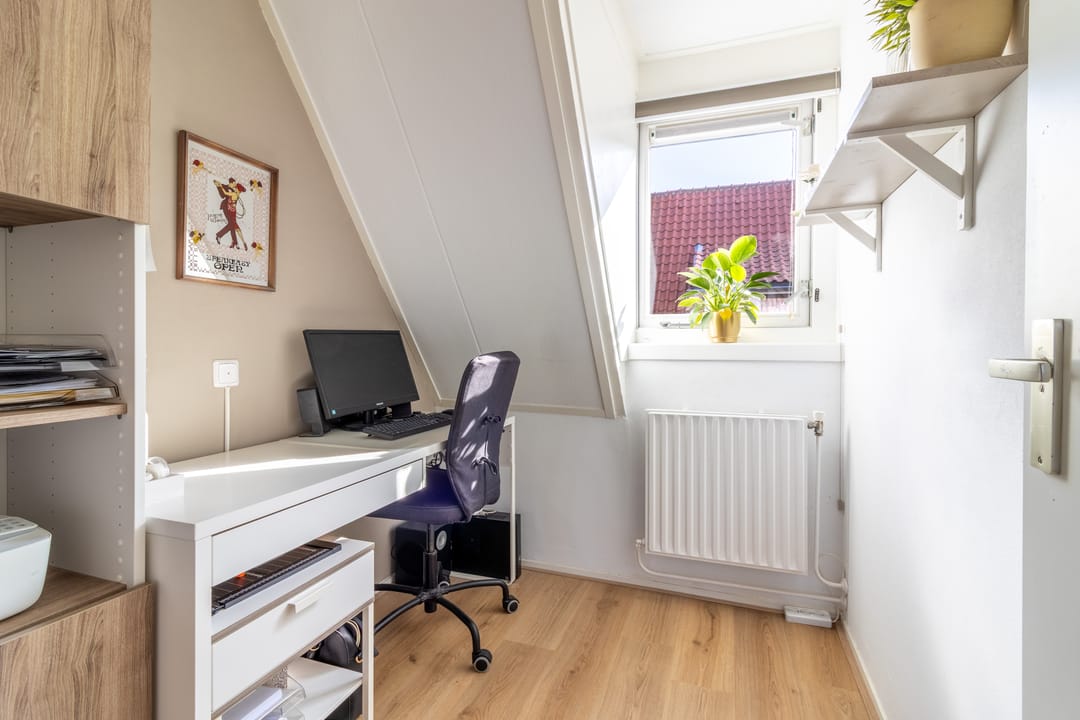 Photo 11 of Sint Rochusstraat 30