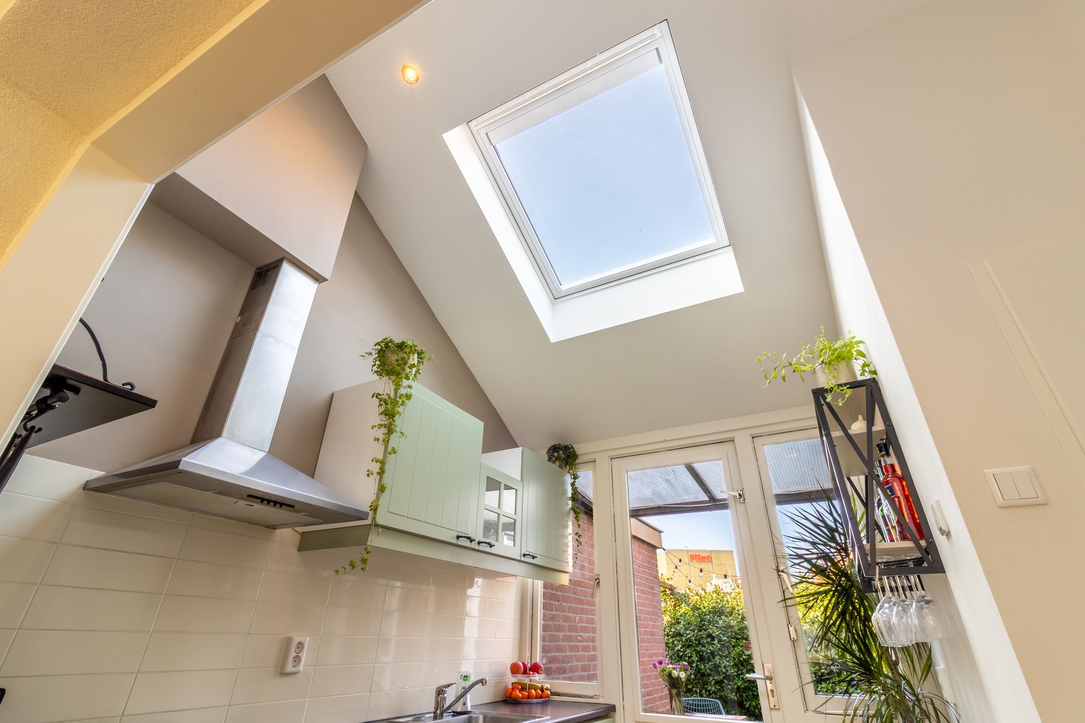 Photo 6 of Sint Rochusstraat 30