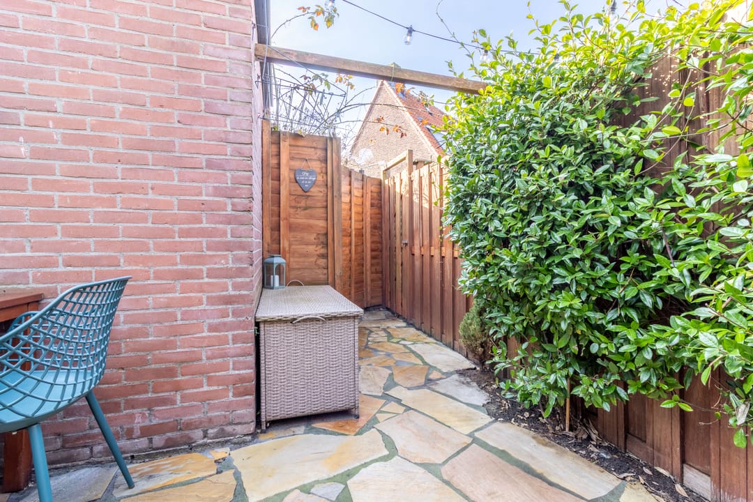 Photo 16 of Sint Rochusstraat 30