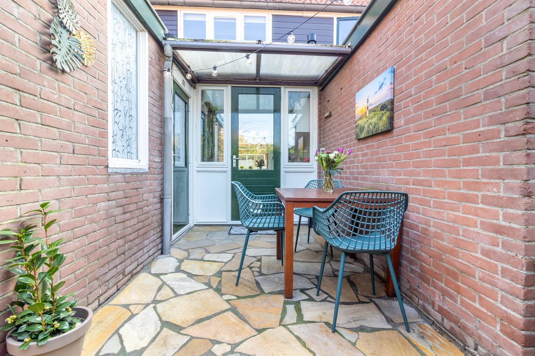 Photo 17 of Sint Rochusstraat 30