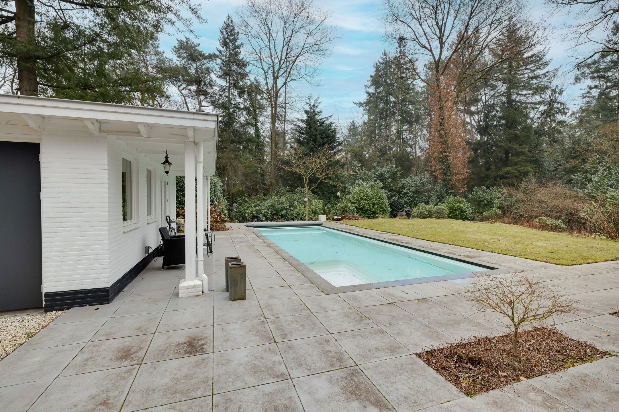 Spacious detached villa with heated swimming pool on large private plot in Heerde — 36